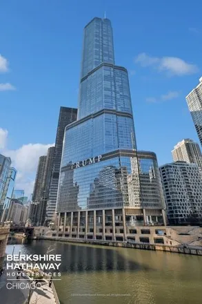 Buy this studio condo on Trump International Hotel & Tower Chicago in 401 North Wabash Avenue, Chicago