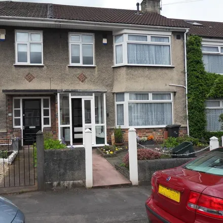 Rent this 3 bed townhouse on 9 Woodside Road in Bristol, BS4 4DW