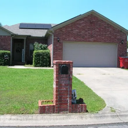 Buy this 3 bed house on 61 Creekwood Drive in Morrilton, AR 72110