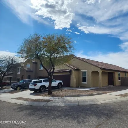 Rent this 3 bed house on 10438 South Boot Hill Way in Pima County, AZ 85641