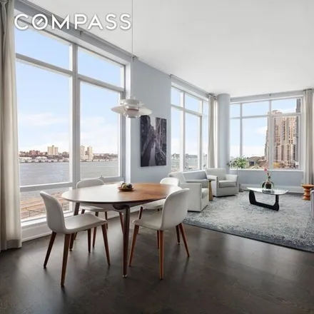 Rent this 3 bed condo on One Riverside Park in 50 Riverside Boulevard, New York