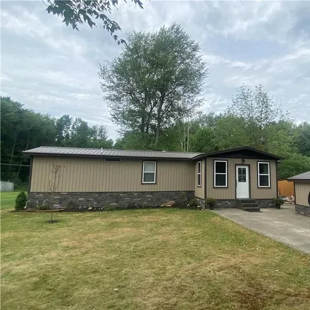 Buy this 2 bed house on 14901 Maple Road in Conneaut Center, Conneaut Township