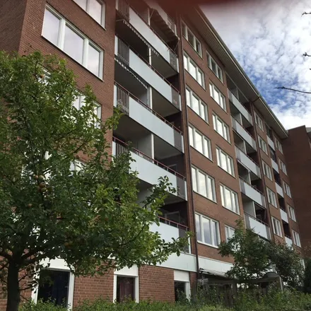 Rent this 3 bed apartment on Skaragatan 100 in 252 63 Helsingborg, Sweden
