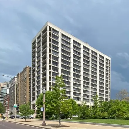 Buy this 1 bed condo on Lindell Terrace in 4501 Lindell Boulevard, St. Louis