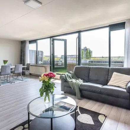 Rent this 3 bed apartment on Q-park in Stadshart, Stadsplein