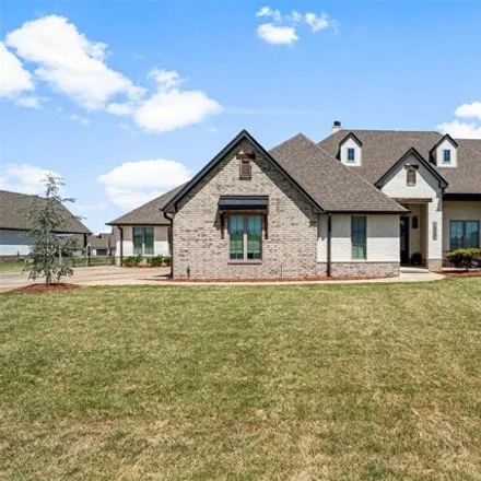 Buy this 4 bed house on 15021 East 82nd Street North in Owasso, OK 74055