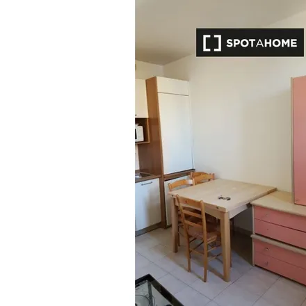 Rent this studio apartment on 1 Place de l'Île de Beauté in 06300 Nice, France