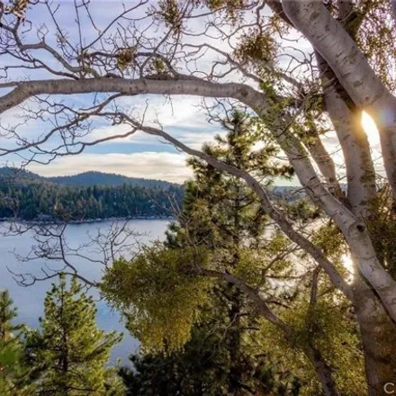 Buy this 1 bed condo on 977 Lucerne Lane in North Shore, Lake Arrowhead