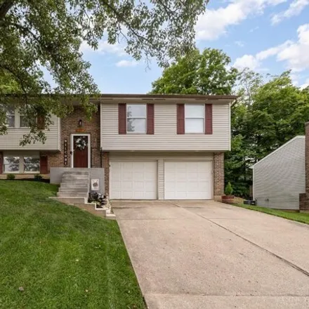 Buy this 3 bed house on 17 Sugarmaple Ct in Reading, Ohio
