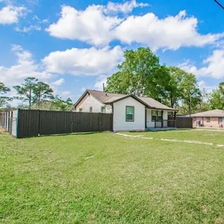 Rent this 3 bed house on 2550 Dedman Street in Golden Acres, Pasadena