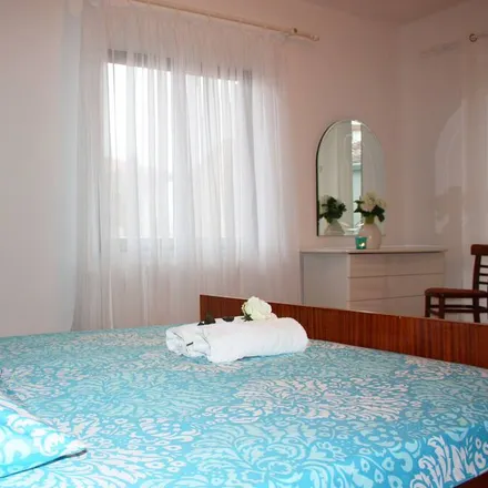 Image 5 - Pješčana Uvala, Istria County, Croatia - Apartment for rent