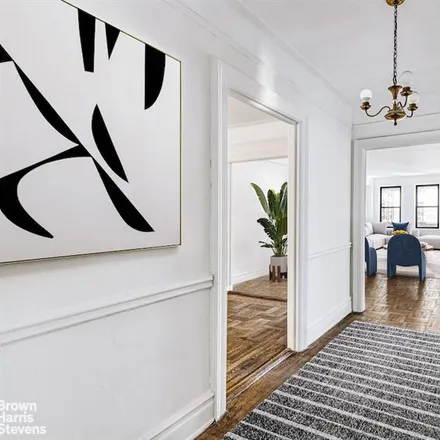 Buy this studio apartment on 875 WEST END AVENUE 11B in New York