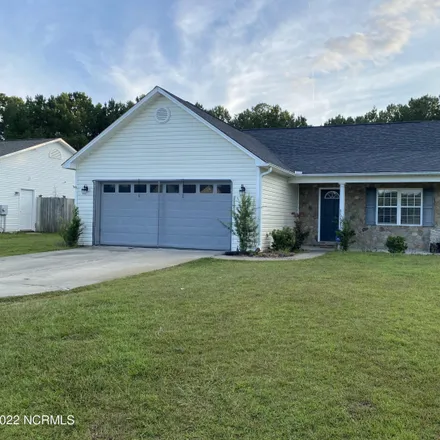 Rent this 3 bed house on Fairmount Way in New Bern, NC 28562