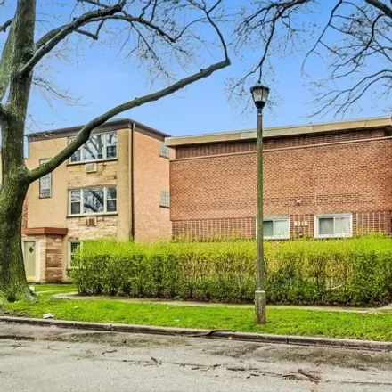 Image 1 - 8374 Keating Avenue, Skokie, IL 60076, USA - House for sale