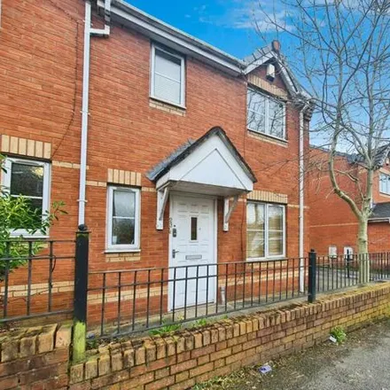 Rent this 3 bed duplex on Bromshill Drive in Manchester, M7 4YT