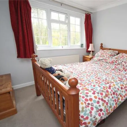 Image 8 - Chewton Edge Bed & Breakfast, Ringwood Road, Highcliffe-on-Sea, BH23 5RF, United Kingdom - Townhouse for sale