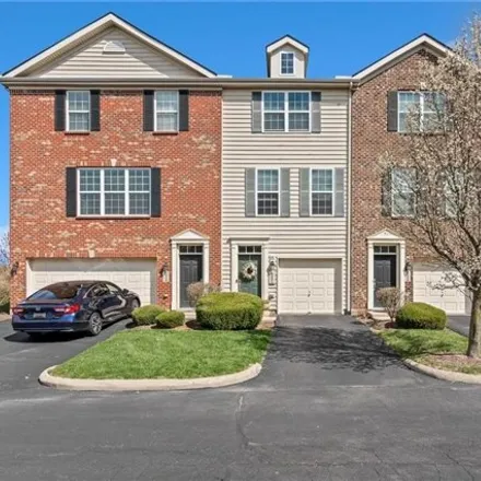 Buy this 2 bed condo on 9531 Tahoe Drive in Centerville, OH 45458