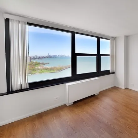 Image 3 - 7447 S. South Shore Drive - House for rent