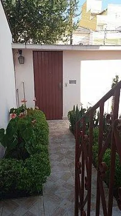 Buy this 3 bed house on Rua Leão XIII in Rudge Ramos, São Bernardo do Campo - SP