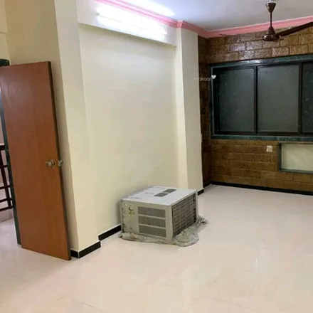 Image 2 - Pankaj, Navghar Marg, Zone 6, Mumbai - 400081, Maharashtra, India - Apartment for rent