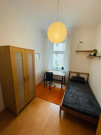 Rent this 3 bed room on Robocza 3 in 61-519 Poznań, Poland