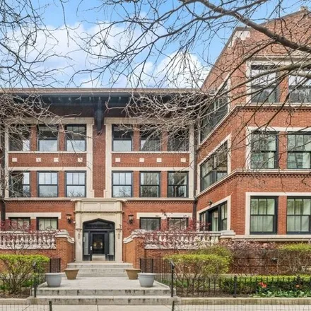 Image 1 - 742 W Buena Ave Unit 2w, Chicago, Illinois, 60613 - Condo for sale