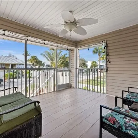 Image 4 - 21083 Saint Peters Drive, Fort Myers Beach, Lee County, FL 33931, USA - House for sale