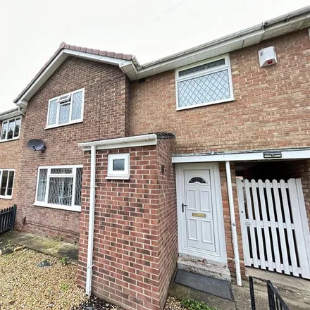 Rent this 3 bed duplex on Ampleforth Way in Darlington, DL3 9SG