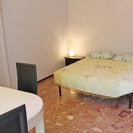 Rent this 3 bed room on Yum Cha! in Via privata Antonio Meucci, 20128 Milan MI