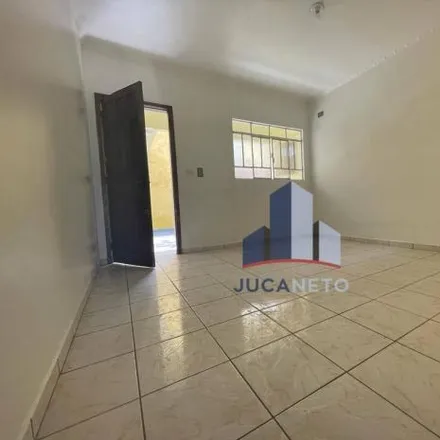Rent this 2 bed house on Avenida Martino Basso in Jardim Miranda D'Aviz, Mauá - SP