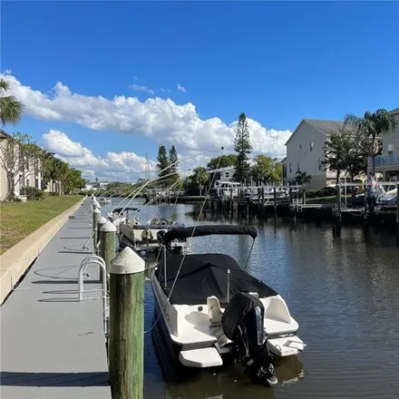 Image 3 - 379 Moorings Cove Drive, Tarpon Springs, FL 34689, USA - Condo for sale