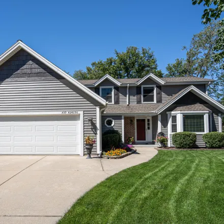 Buy this 3 bed house on Quail Run Lane in Sussex, Waukesha County