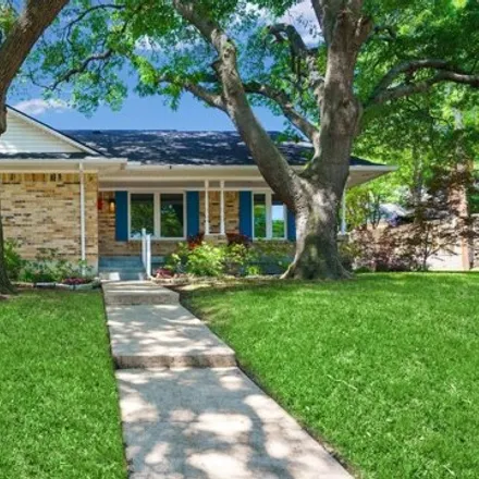 Buy this 4 bed house on 821 Creekridge Drive in Dallas, TX 75218