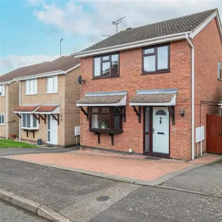 Buy this 3 bed house on Russett Close in Market Harborough, LE16 7JA