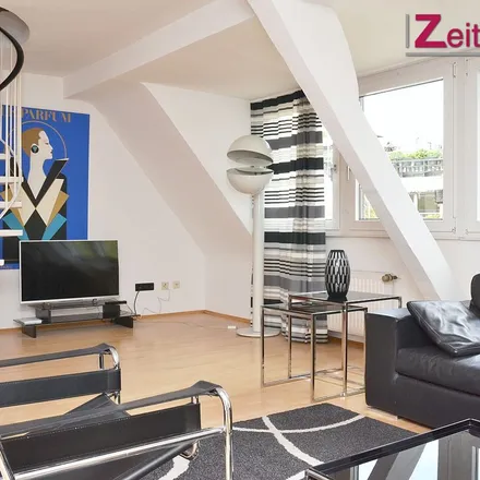 Rent this 2 bed apartment on Kartäuserwall 31 in 50678 Cologne, Germany