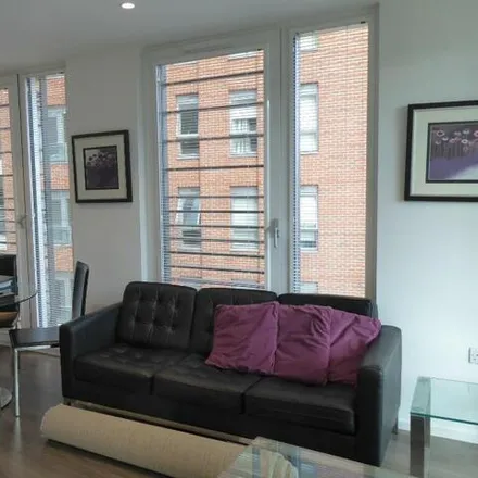 Image 4 - Aurora Apartments, 10 Buckhold Road, London, SW18 4FW, United Kingdom - Room for rent