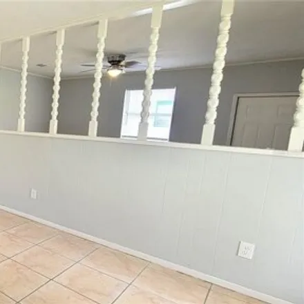 Image 4 - 2109 Cambridge Drive, Tallahassee, FL 32304, USA - House for sale
