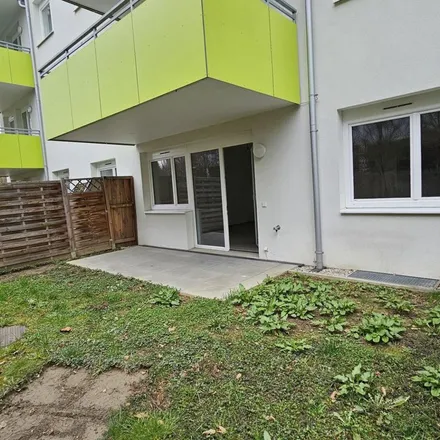 Rent this 2 bed apartment on Grottenhofstraße 2 in 8053 Graz, Austria