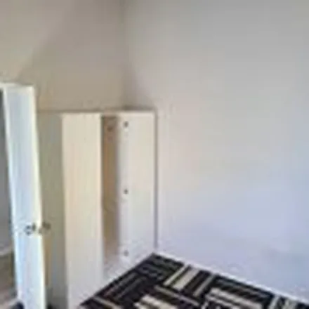 Rent this 3 bed apartment on Kent Street in Rockhampton City QLD 4700, Australia