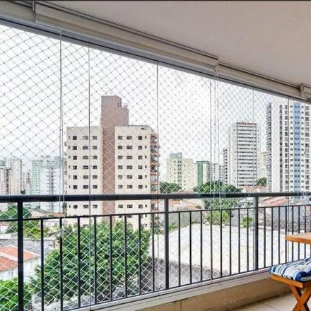 Buy this 3 bed apartment on Avenida Bosque da Saúde 903 in Chácara Inglesa, São Paulo - SP