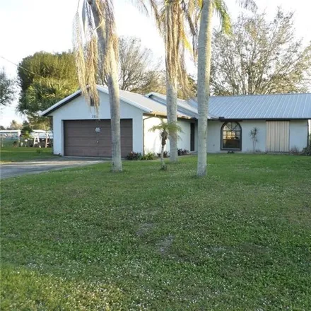 Image 1 - 3360 Southeast 26th Street, Taylor Creek, Okeechobee County, FL 34974, USA - House for sale