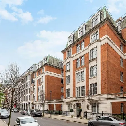 Image 1 - 46 Portland Place, East Marylebone, London, W1W 6QE, United Kingdom - Apartment for rent