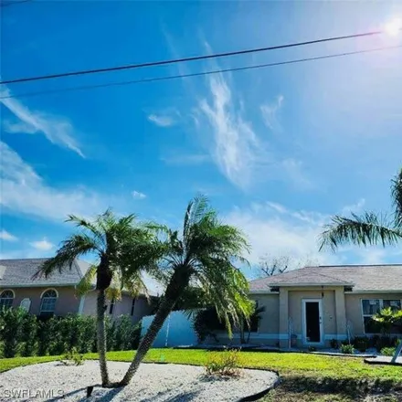 Image 3 - 1330 Southwest 10th Terrace, Cape Coral, FL 33991, USA - House for sale