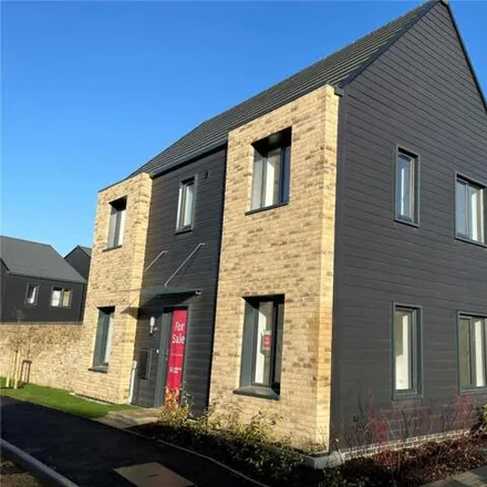 Buy this 3 bed house on Huntingdonshire Regional College in Maule Close, Hartford