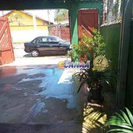 Buy this 2 bed house on Rua Helena Quistein Fanelli in Itapoan, Mongaguá - SP