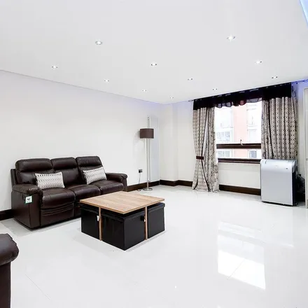 Image 1 - Water Gardens (1-47), Burwood Place, London, W2 2UT, United Kingdom - Apartment for rent