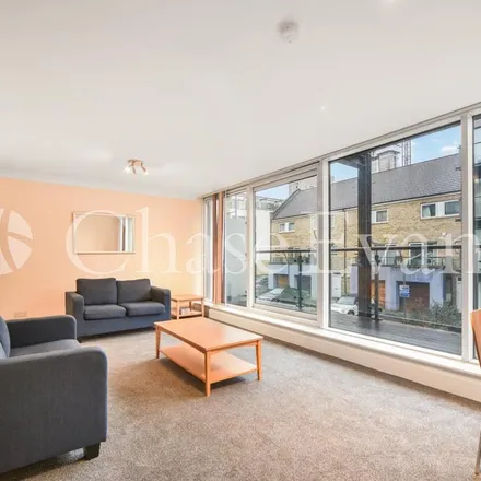 Rent this 2 bed apartment on 290 Boardwalk Place in London, E14 5GD