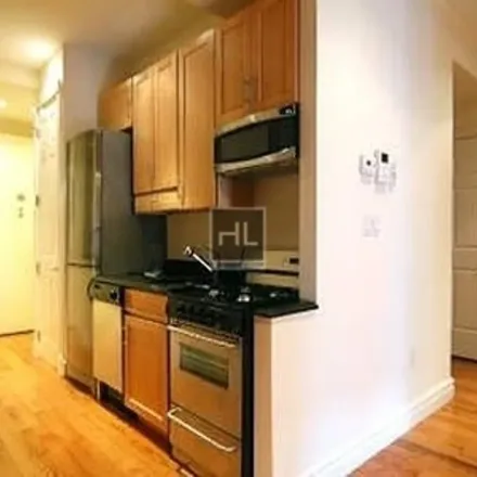 Rent this 4 bed apartment on High School of Graphic Communication Arts in 439 West 49th Street, New York