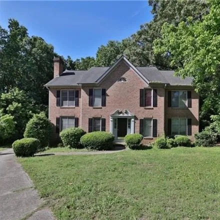 Buy this 6 bed house on 187 Hunters Cove in Roswell, GA 30076