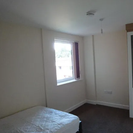 Image 6 - Ecclesall Gate, Hanover Street, Sheffield, S3 7TR, United Kingdom - Apartment for rent